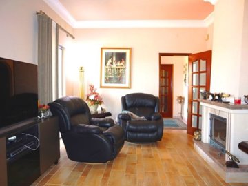 id225eb601-0000-0500-0000-000017aad242