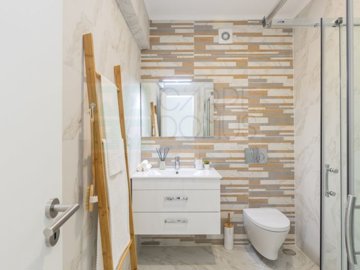 id9aa7b801-0000-0500-0000-000017dc660e