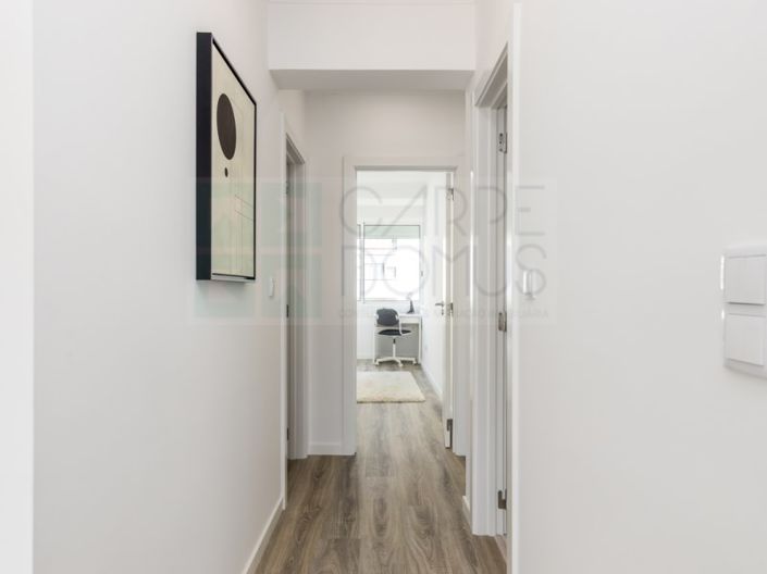 Image No.21-3 Bed Apartment for sale