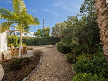 id454cb901-0000-0500-0000-000017e8d183