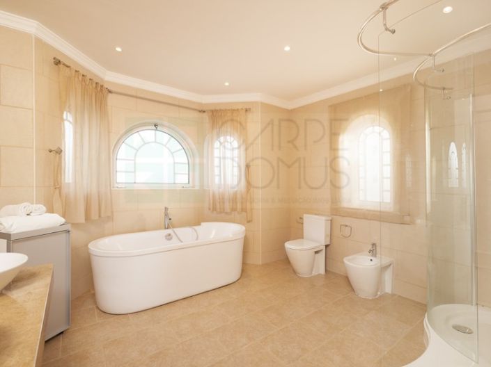 Image No.50-Maison de 4 chambres à vendre à Loule