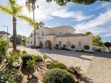 id454cb901-0000-0500-0000-000017e8d17f