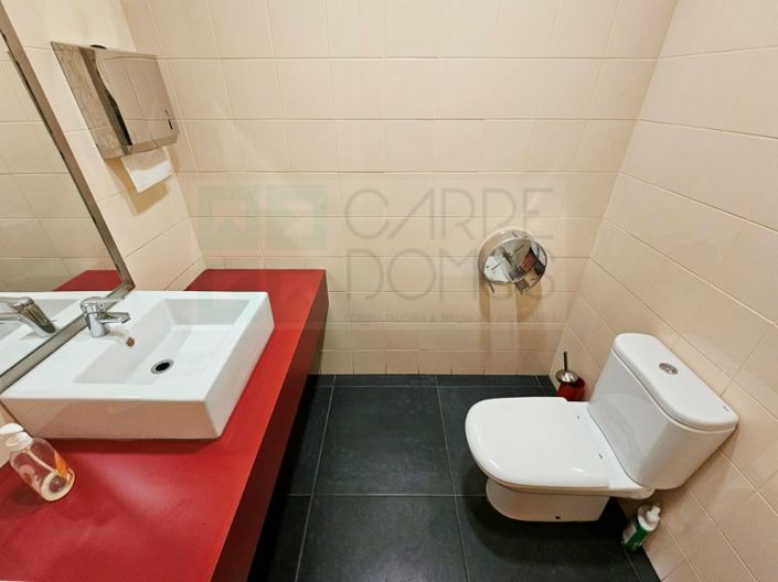 Image No.40-Commercial for sale