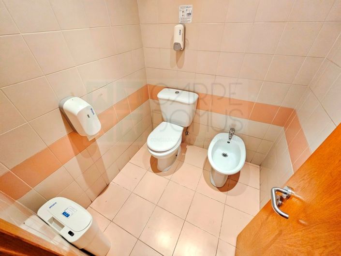 Image No.23-Commercial for sale