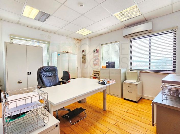 Image No.27-Commercial for sale