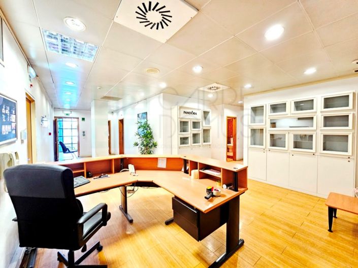 Image No.3-Commercial for sale