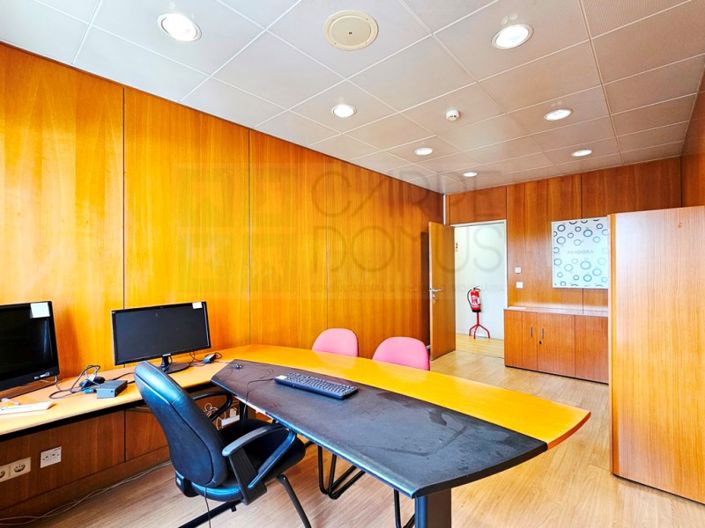 Image No.33-Commercial for sale