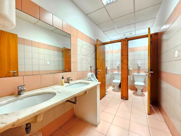 Image No.53-Commercial for sale