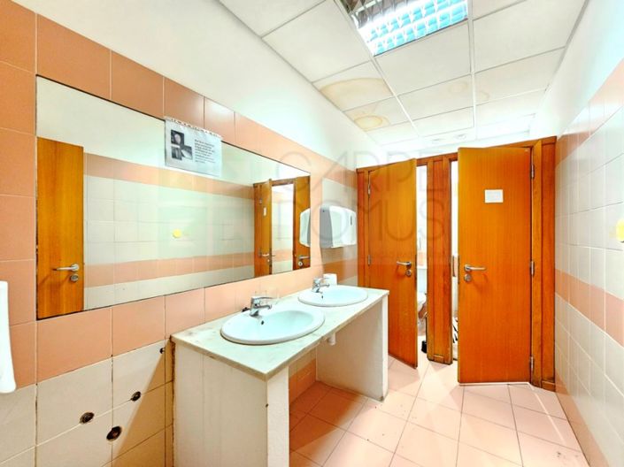 Image No.54-Commercial for sale