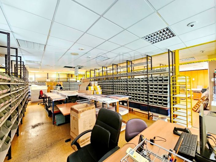 Image No.60-Commercial for sale