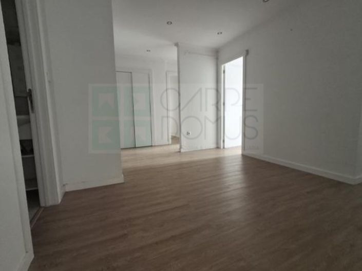 Image No.10-3 Bed Apartment for sale