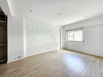 ide8fbbb01-0000-0500-0000-000018521329