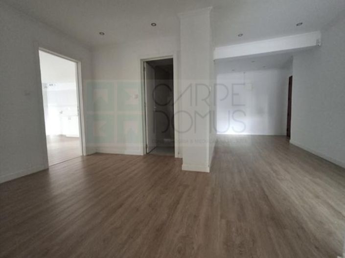 Image No.11-3 Bed Apartment for sale