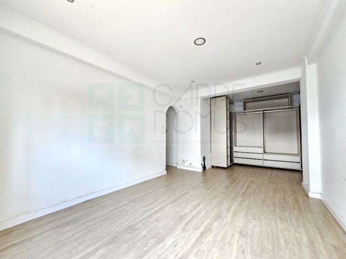 Image No.11-3 Bed Apartment for sale