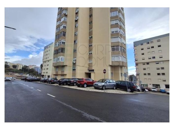 Image No.13-3 Bed Apartment for sale