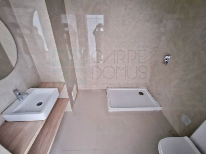 Image No.17-3 Bed Apartment for sale