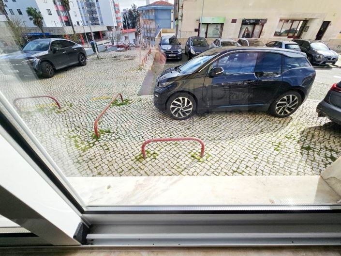 Image No.22-3 Bed Apartment for sale