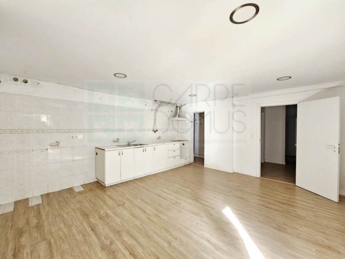 Image No.32-3 Bed Apartment for sale