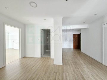 ide8fbbb01-0000-0500-0000-000018521325