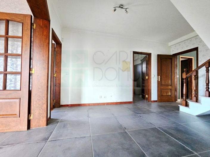 Image No.11-4 Bed House for sale