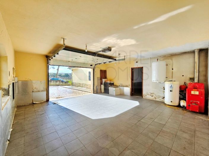 Image No.40-4 Bed House for sale