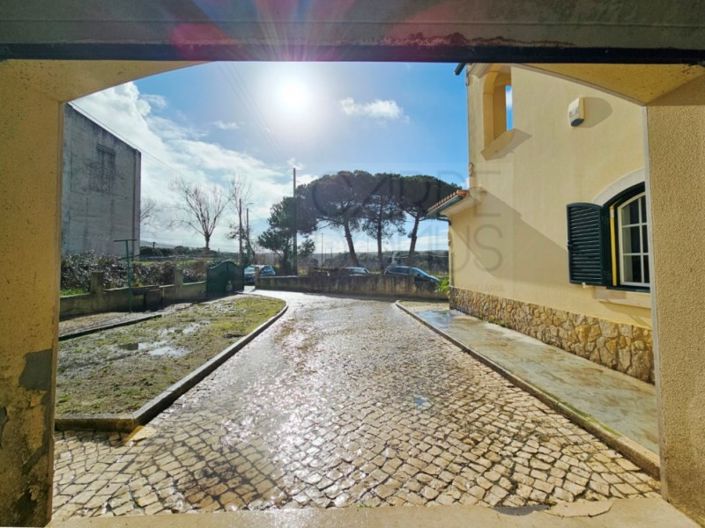 Image No.41-4 Bed House for sale