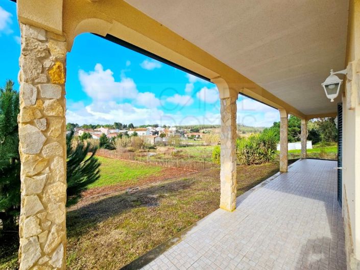 Image No.48-4 Bed House for sale