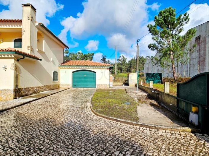 Image No.53-4 Bed House for sale