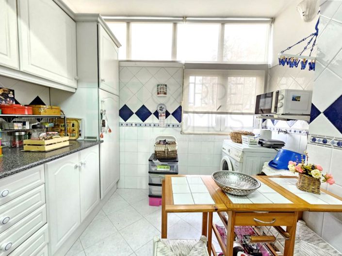 Image No.9-3 Bed Apartment for sale