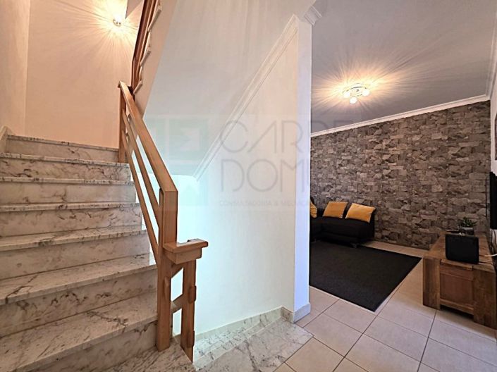 Image No.13-2 Bed House for sale