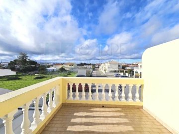 id48e2be01-0000-0500-0000-0000186fb119