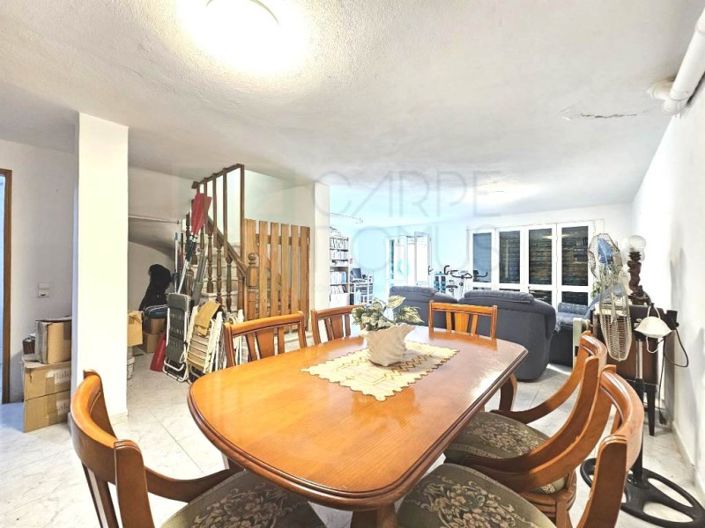 Image No.32-4 Bed House for sale