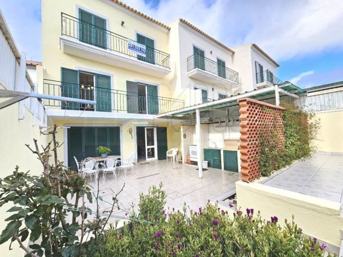 Image No.37-4 Bed House for sale