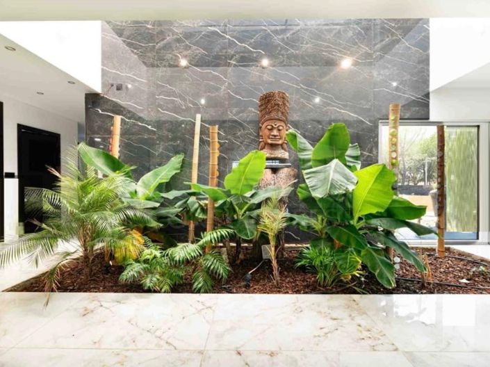 Image No.14-4 Bed House for sale