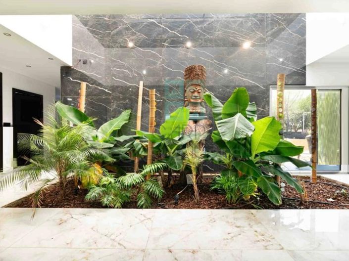 Image No.15-4 Bed House for sale