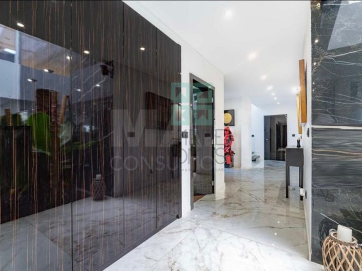 Image No.40-4 Bed House for sale