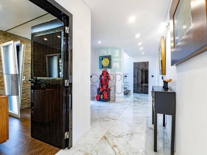 Image No.41-4 Bed House for sale