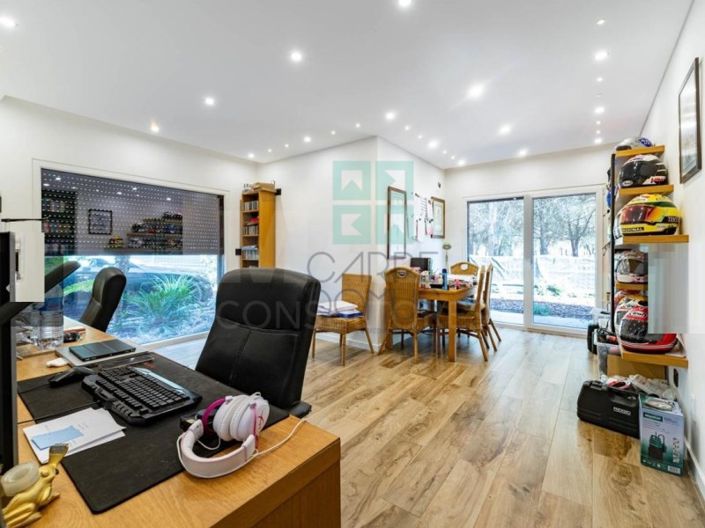 Image No.45-4 Bed House for sale