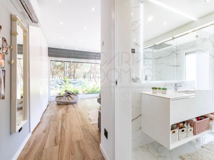 Image No.47-4 Bed House for sale