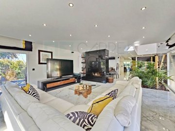 id15cec001-0000-0500-0000-000018817c3a