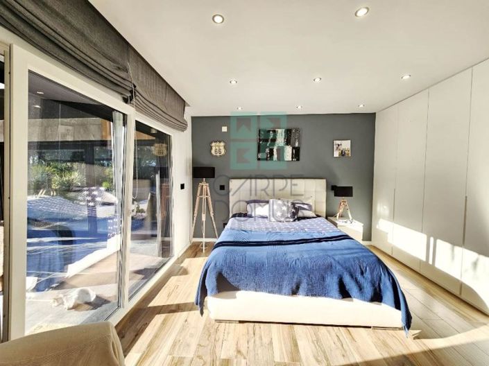 Image No.56-4 Bed House for sale