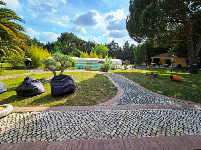 Image No.45-4 Bed House for sale