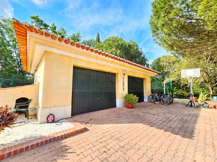 Image No.54-4 Bed House for sale