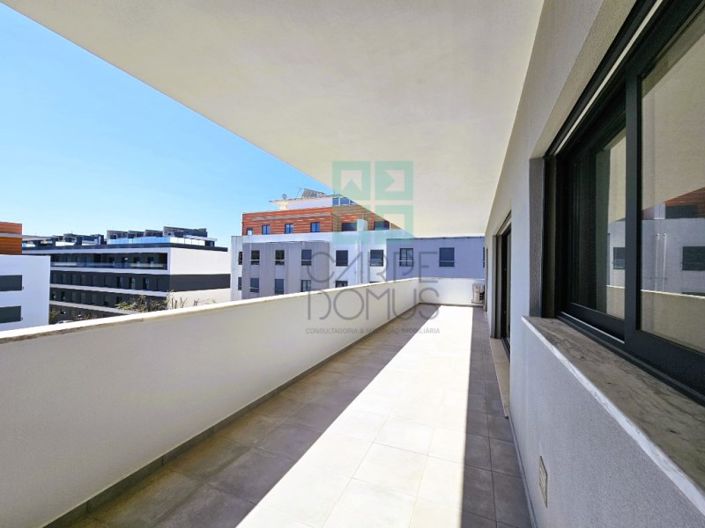 Image No.10-4 Bed Apartment for sale