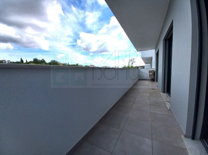 Image No.17-4 Bed Apartment for sale