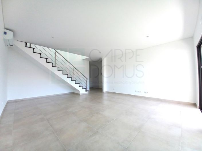 Image No.6-4 Bed Apartment for sale