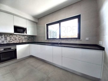 ida2f5c201-0000-0500-0000-000018a6931d