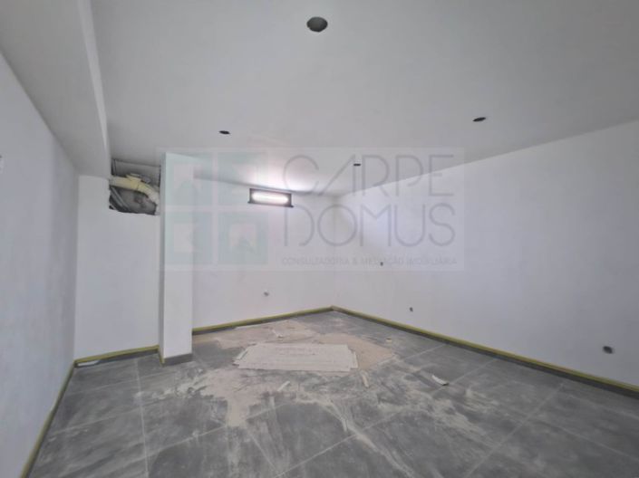 Image No.19-4 Bed House for sale