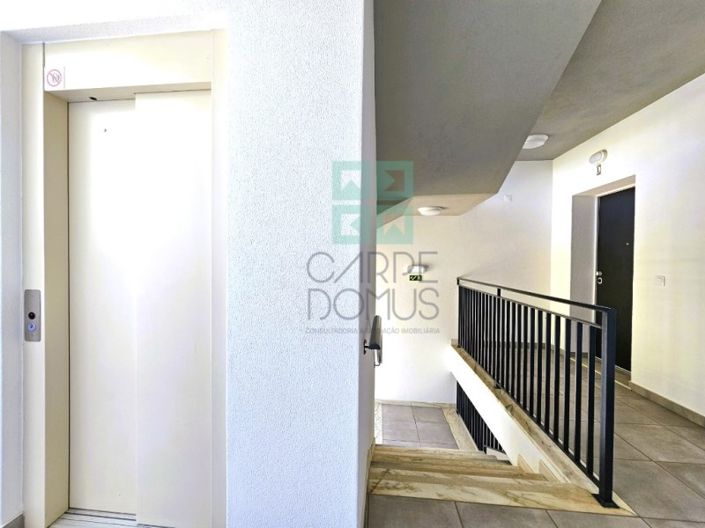 Image No.29-4 Bed Apartment for sale