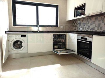 id169bc301-0000-0500-0000-000018ab3ee6